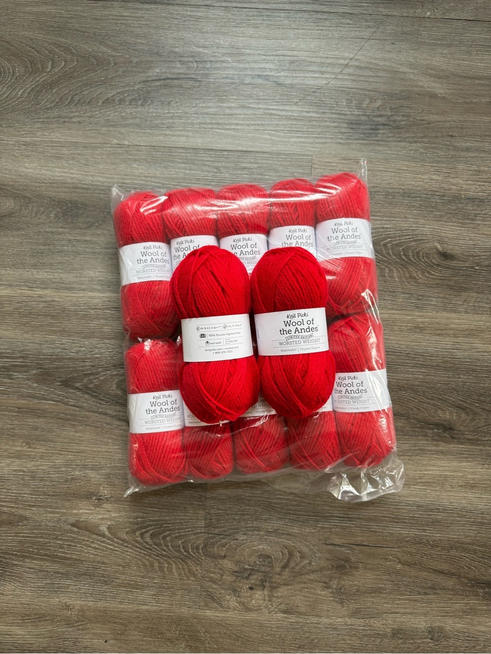 Wool Of The Andes Watermelon Worsted Weight Yarn 12 Skeins 110 Yds